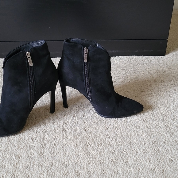 Fox & Dogs Booties - Picture 10 of 10